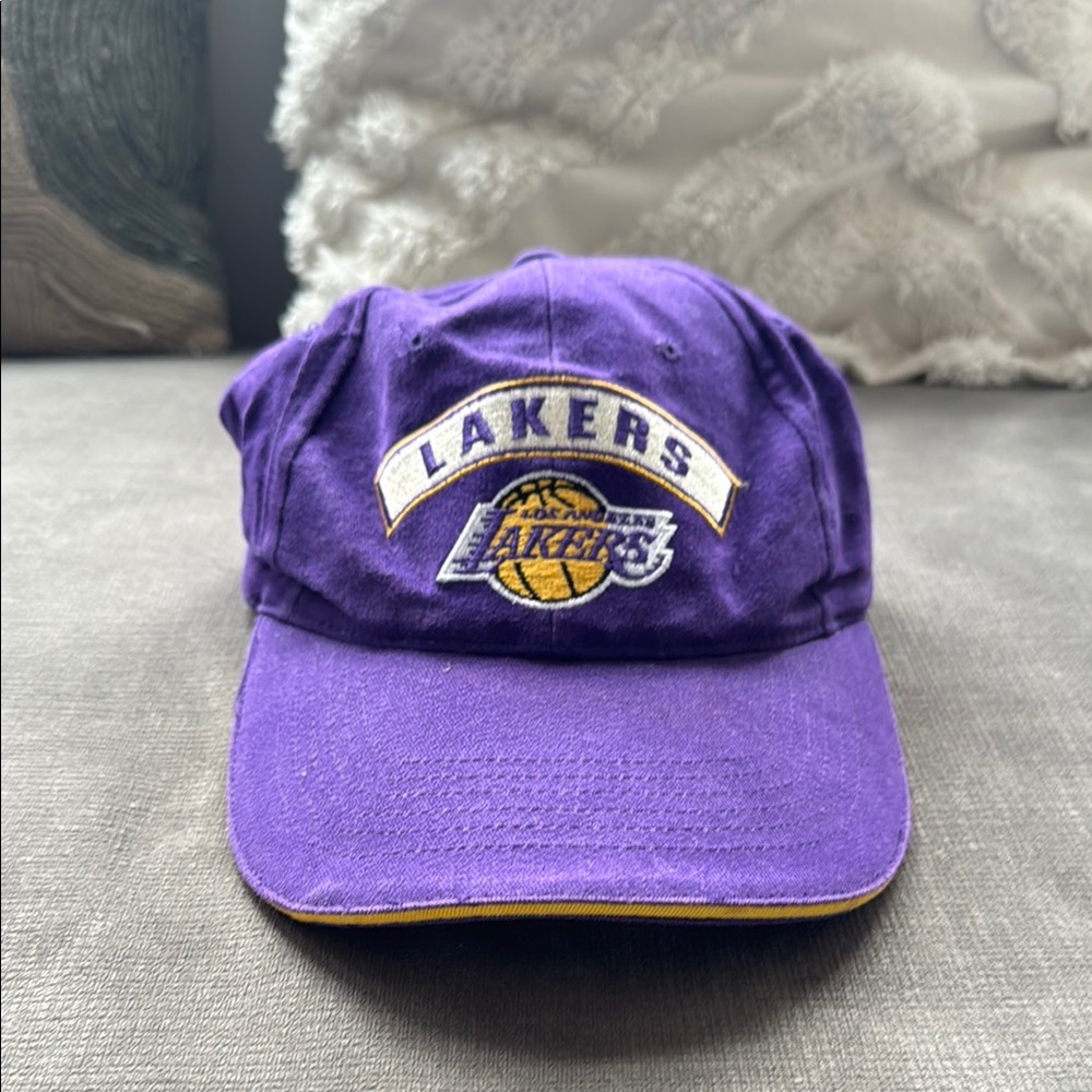 Vintage Los Angeles Lakers Strapback Hat / Annco / NBA / 90s